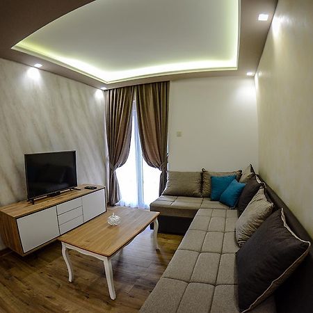 Luxury Two Bedroom Apartment Przno บุดวา ภายนอก รูปภาพ